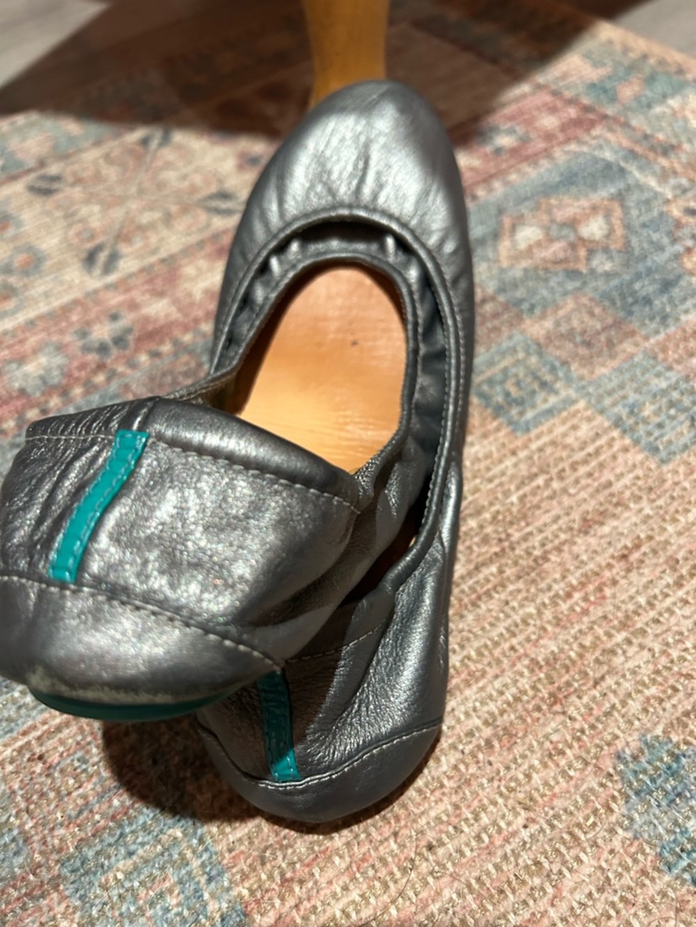 Tieks SILVER Leather Foldable Flats with Teal Outsole - Picture 2 of 4